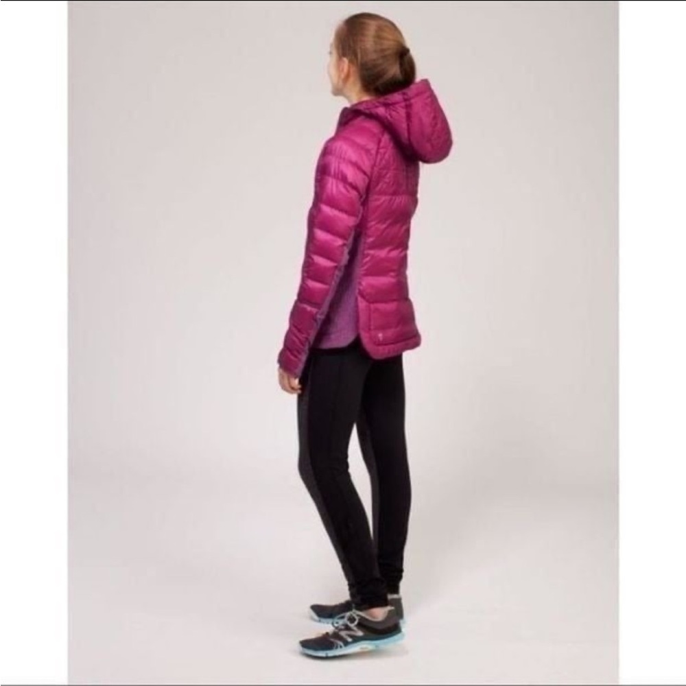 VGUC Ivivva Up To Snow Good pullover 12